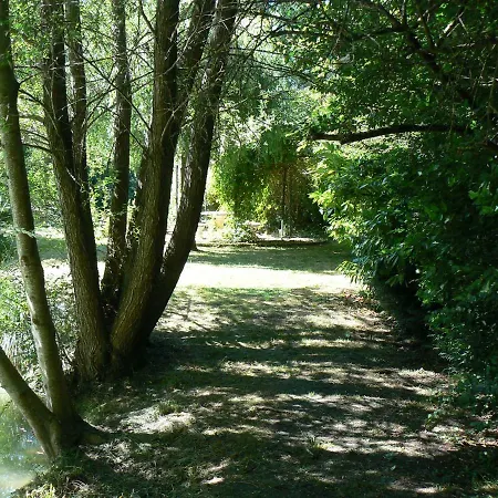 De La Maison De L'étang Сasa de vacaciones