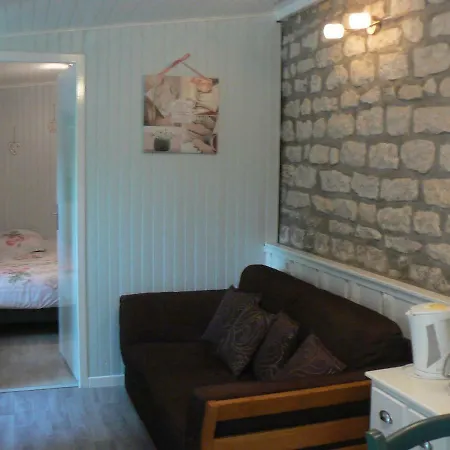 Semesterbostad De La Maison De L'etang *
