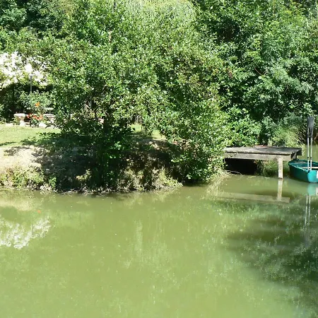 Сasa de vacaciones De La Maison De L'étang Sampigny