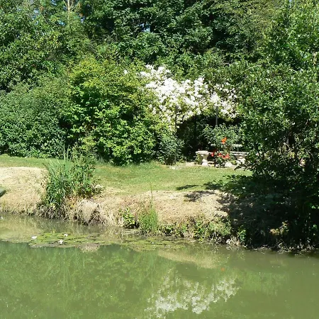 De La Maison De L'etang *