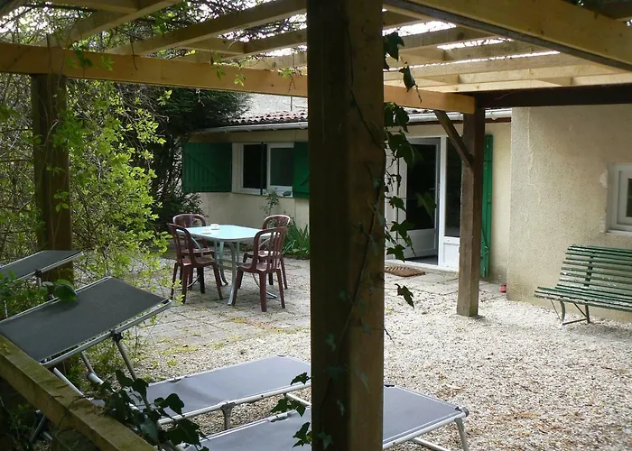 De La Maison De L'etang *