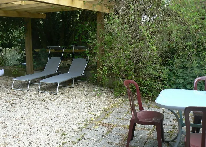 De La Maison De L'etang Holiday home *